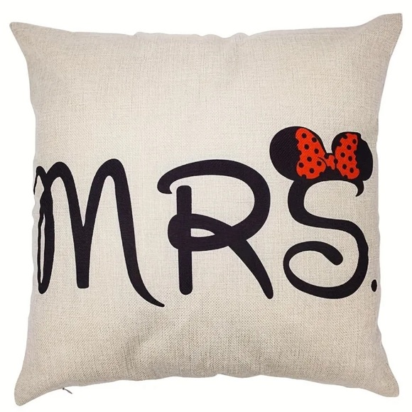 Disney Mickey & Minnie Mouse Mr & Mrs Pillow cover wedding anniversary decor - Picture 4 of 5